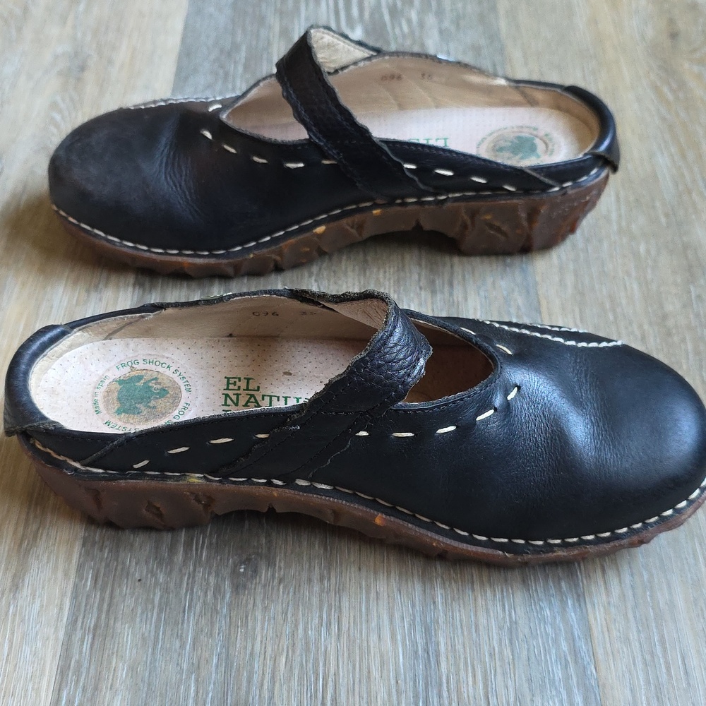 El Naturalista Black Leather Mary Jane Clogs - Picture 2 of 16